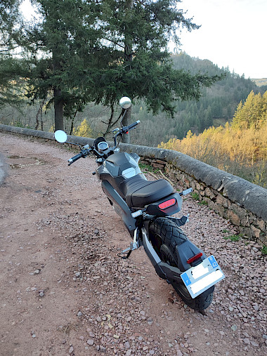 Moto electrique 50cc SUPER SOCO